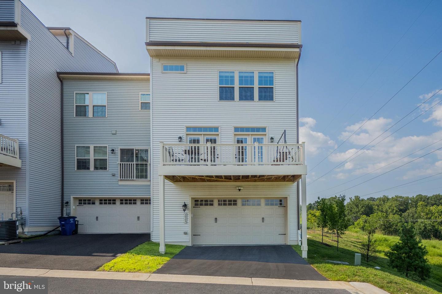 3923 Cooks Ln