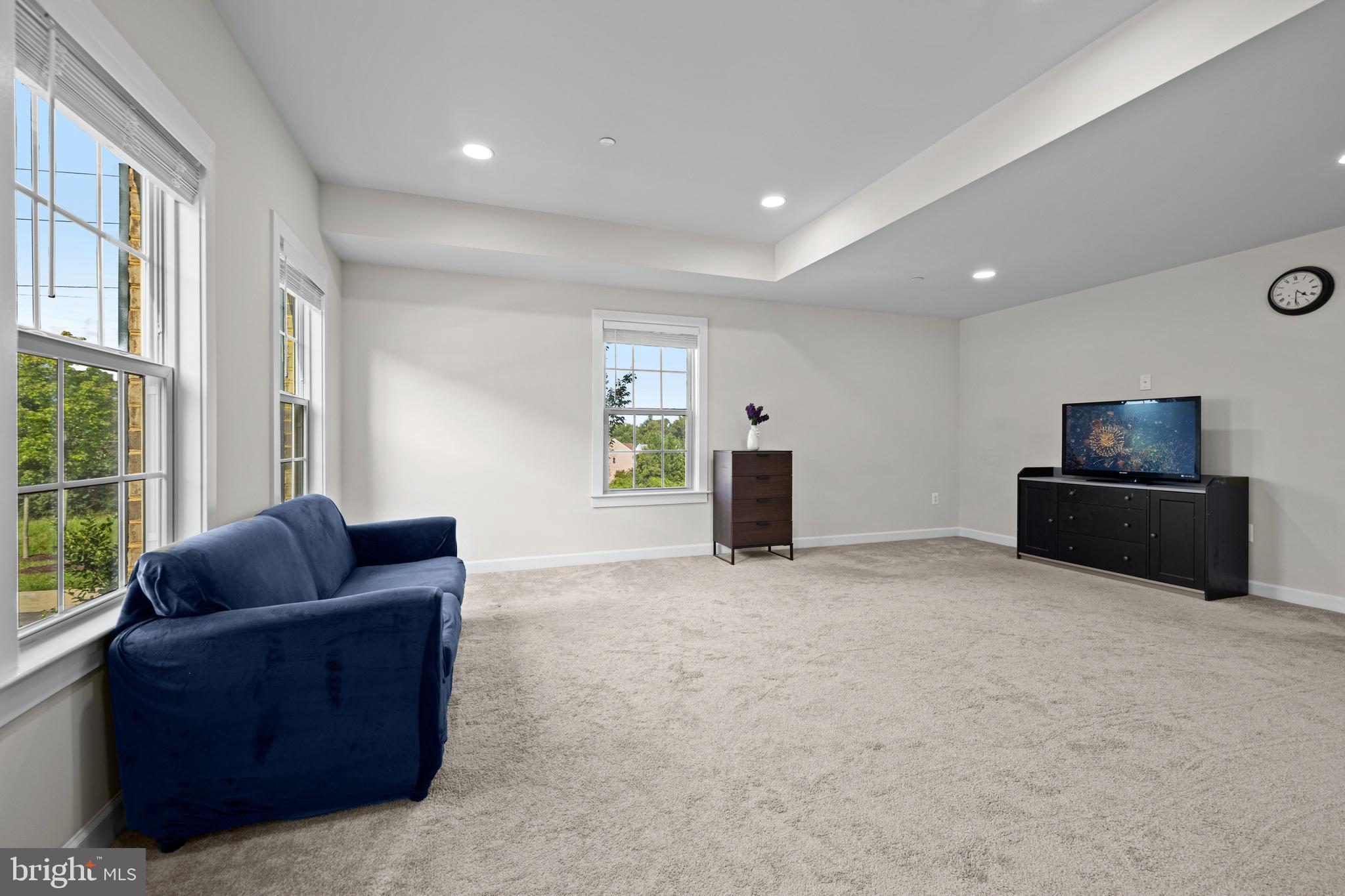 3923 Cooks Ln