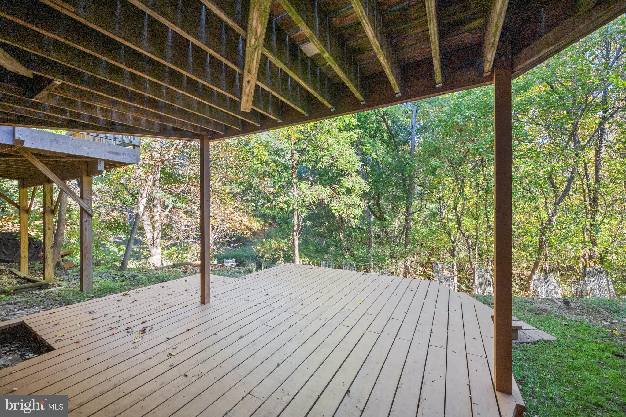 9453 CLOCKTOWER LANE