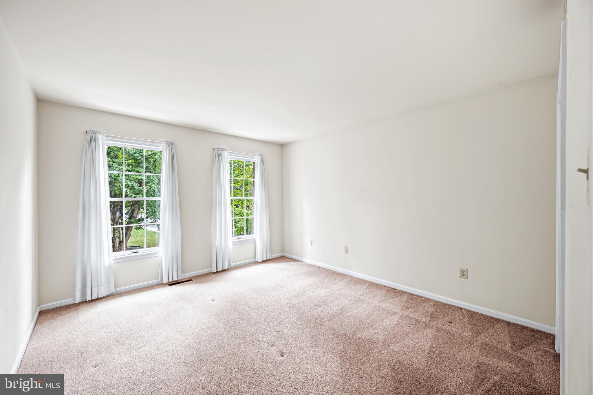 9612 LARCHMEDE COURT