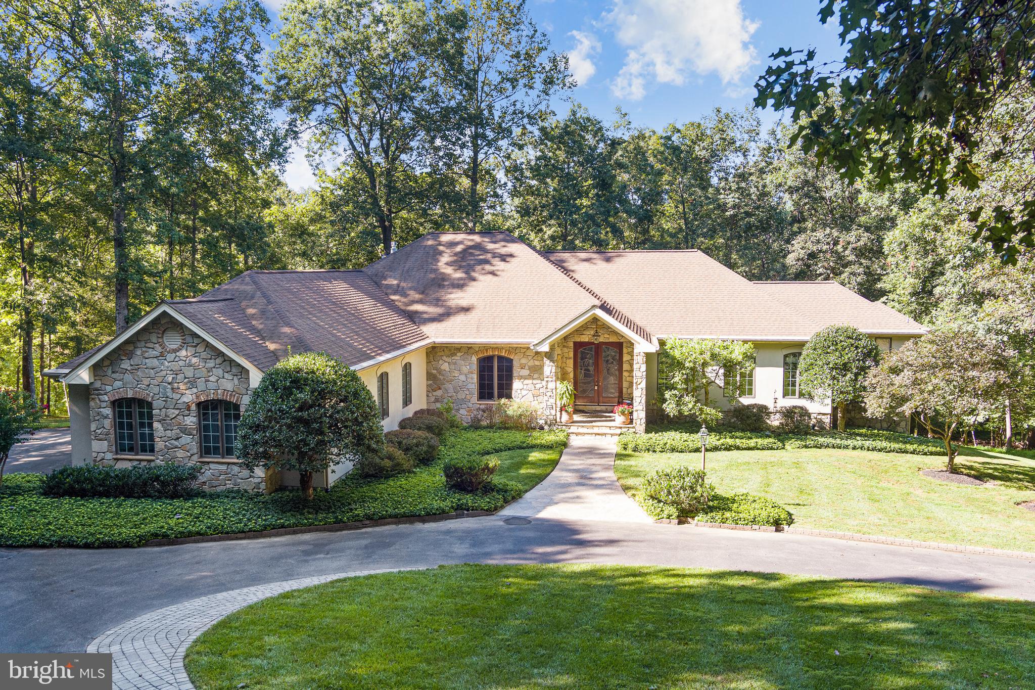 3651 BROADLEAF COURT