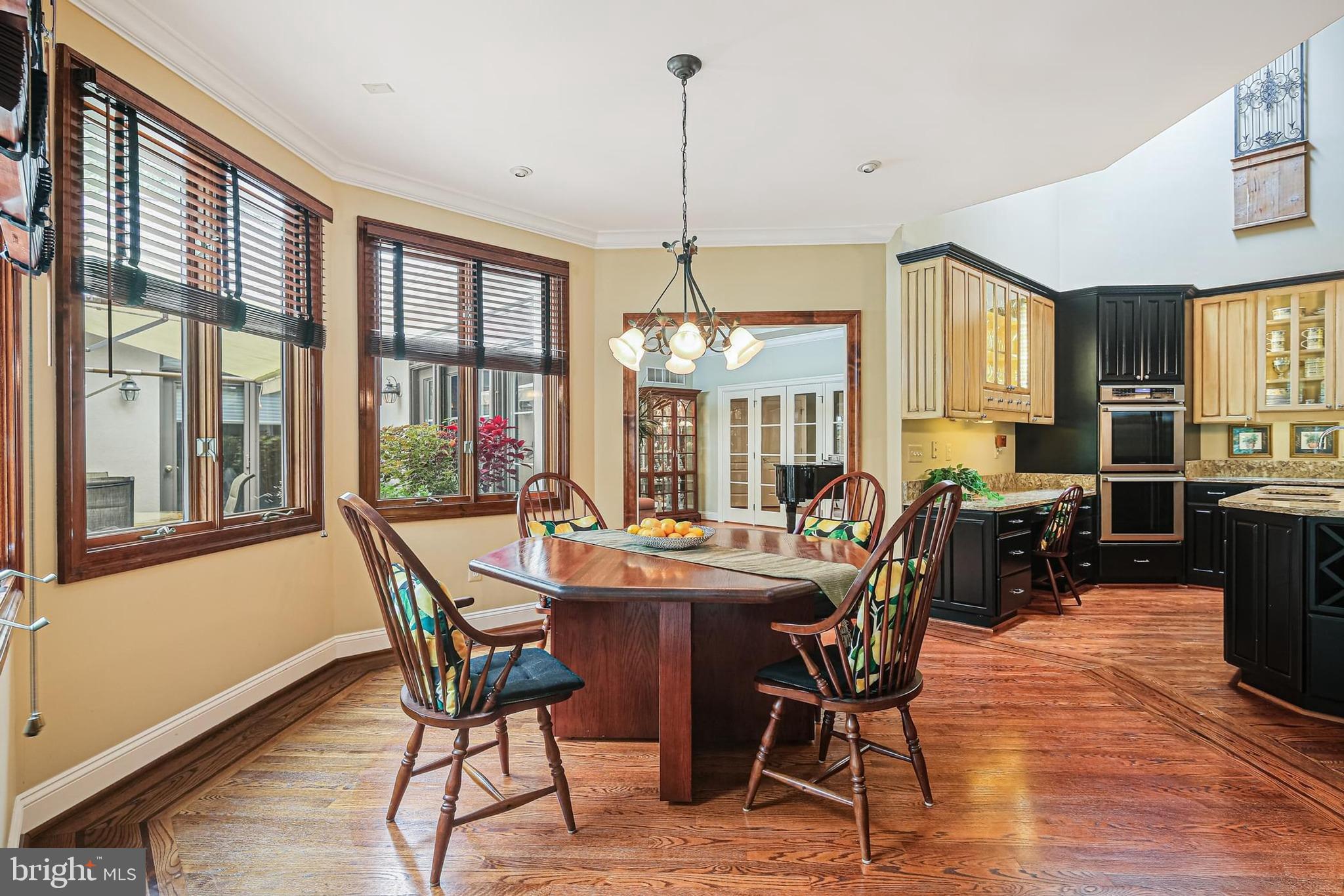 3651 BROADLEAF COURT