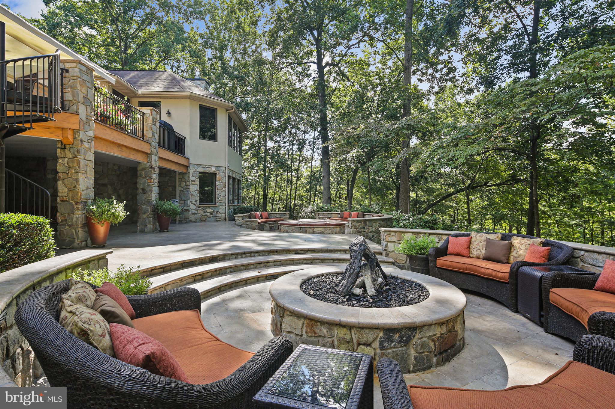 3651 BROADLEAF COURT