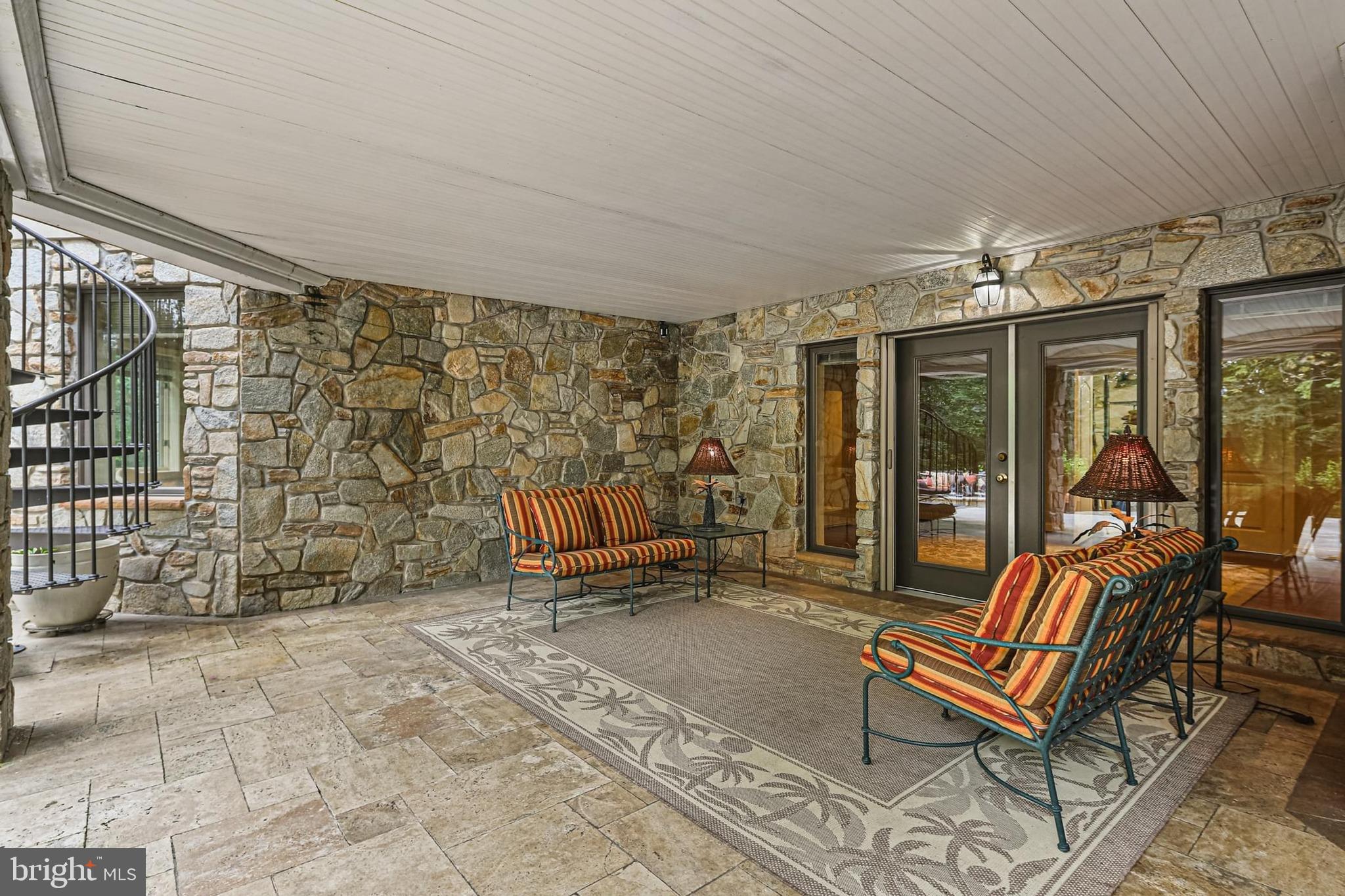 3651 BROADLEAF COURT