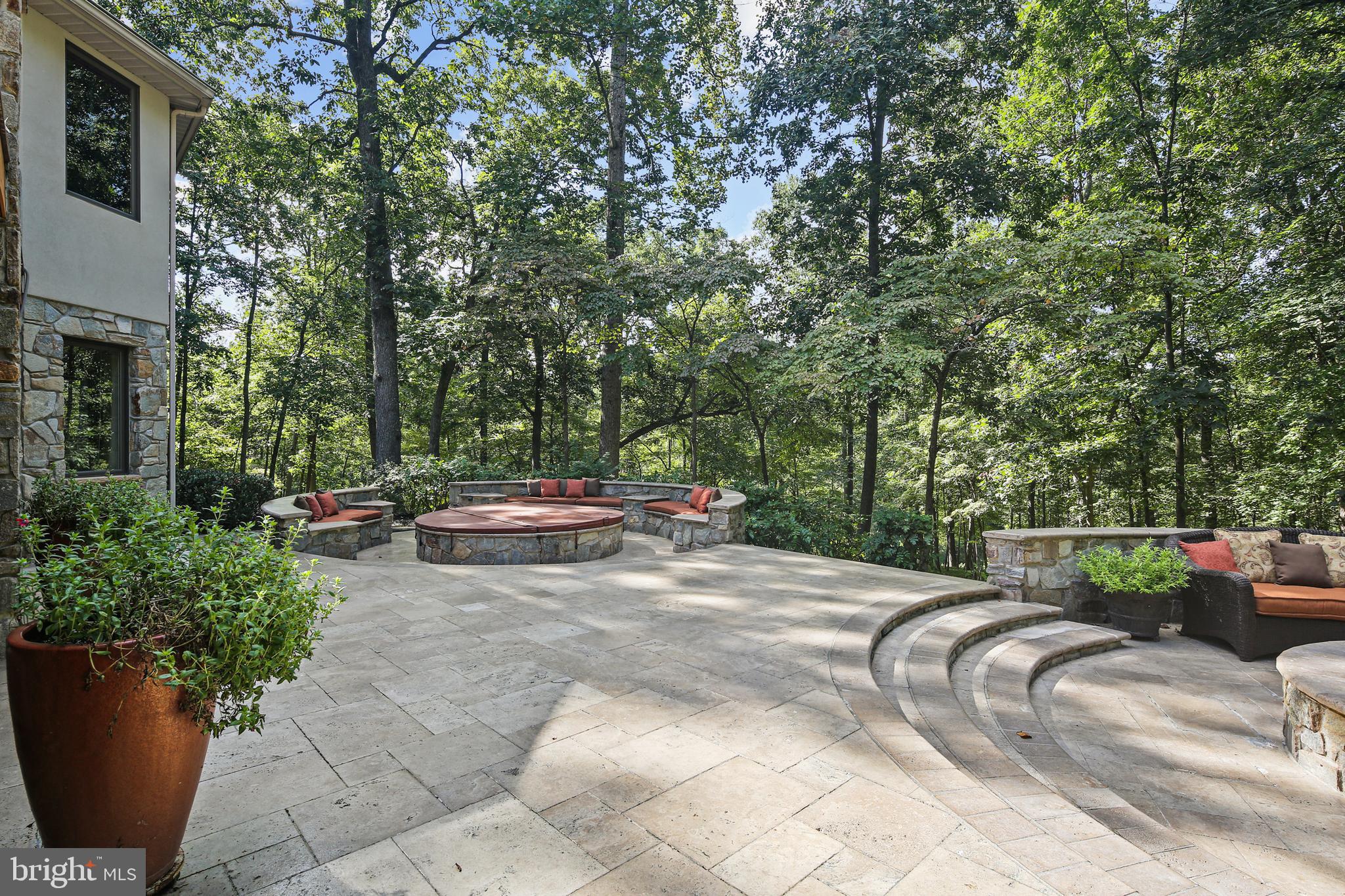 3651 BROADLEAF COURT