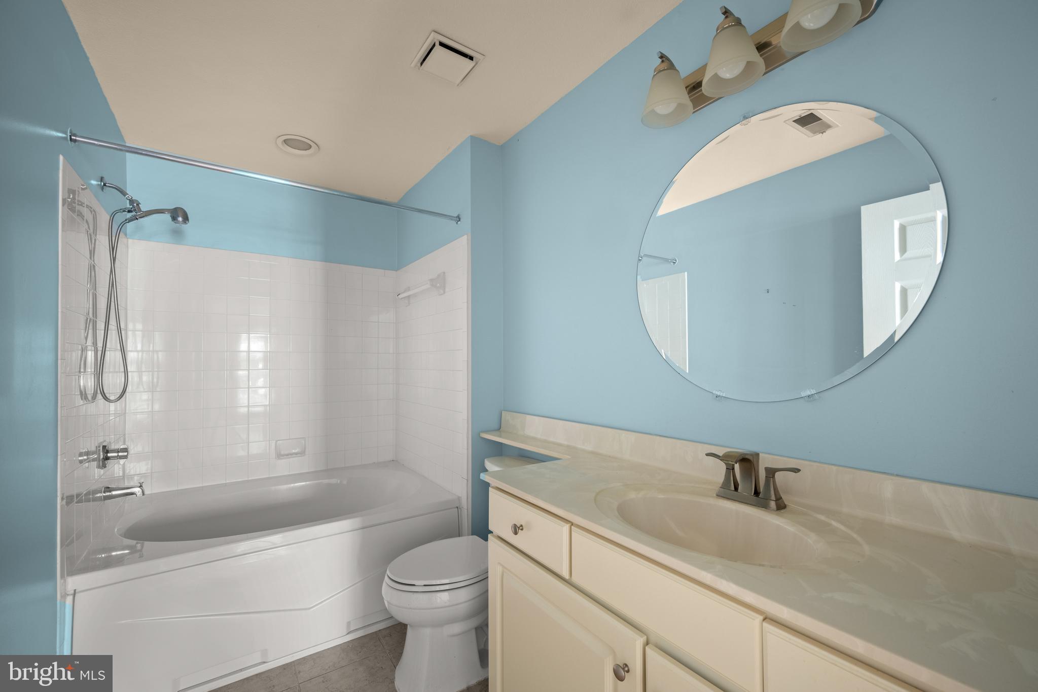 5951 MILLRACE COURT C-104