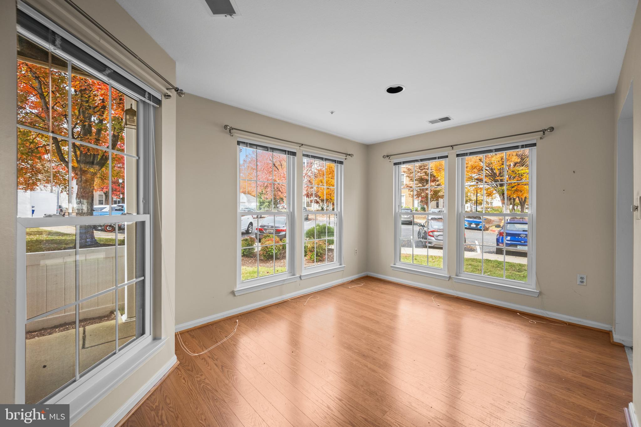 5951 MILLRACE COURT C-104