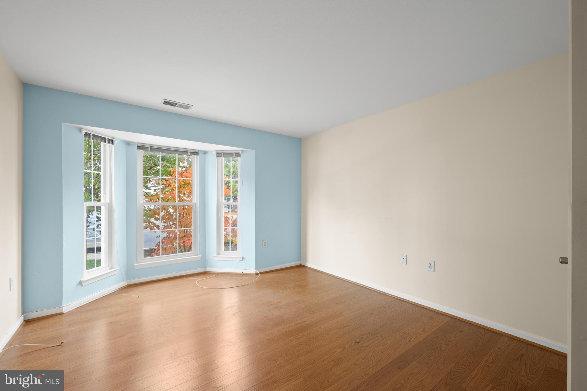 5951 MILLRACE COURT C-104