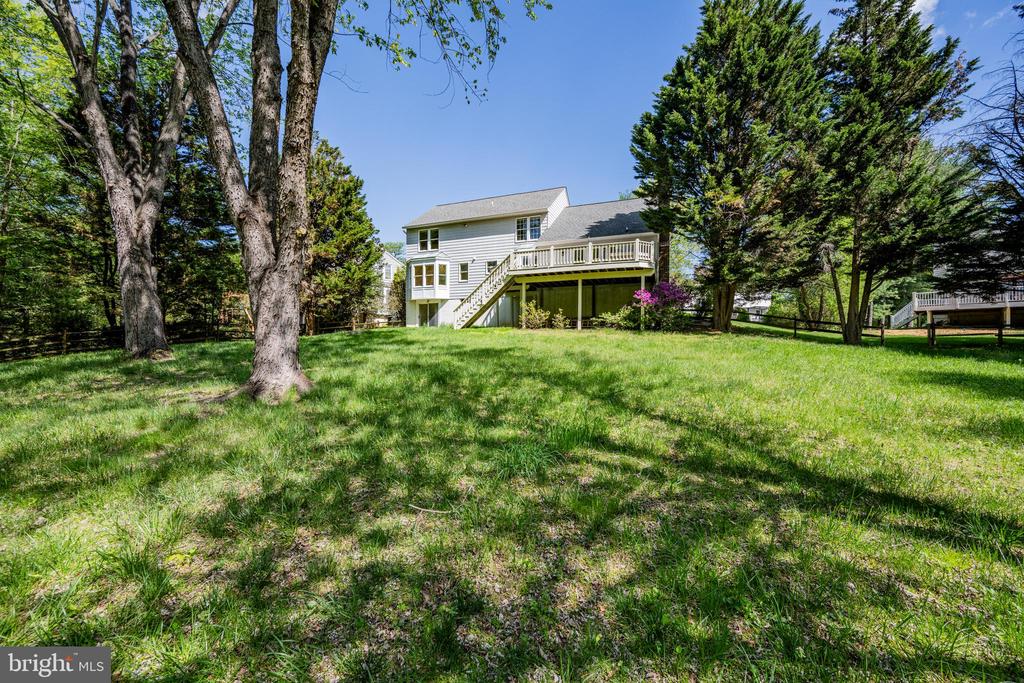 10343 WAVERLY WOODS DRIVE