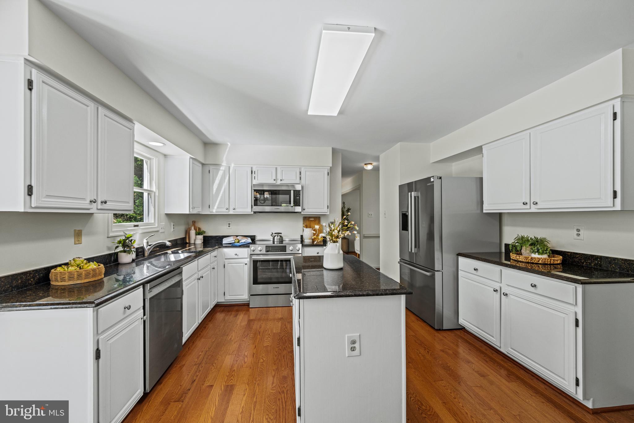 10343 WAVERLY WOODS DRIVE