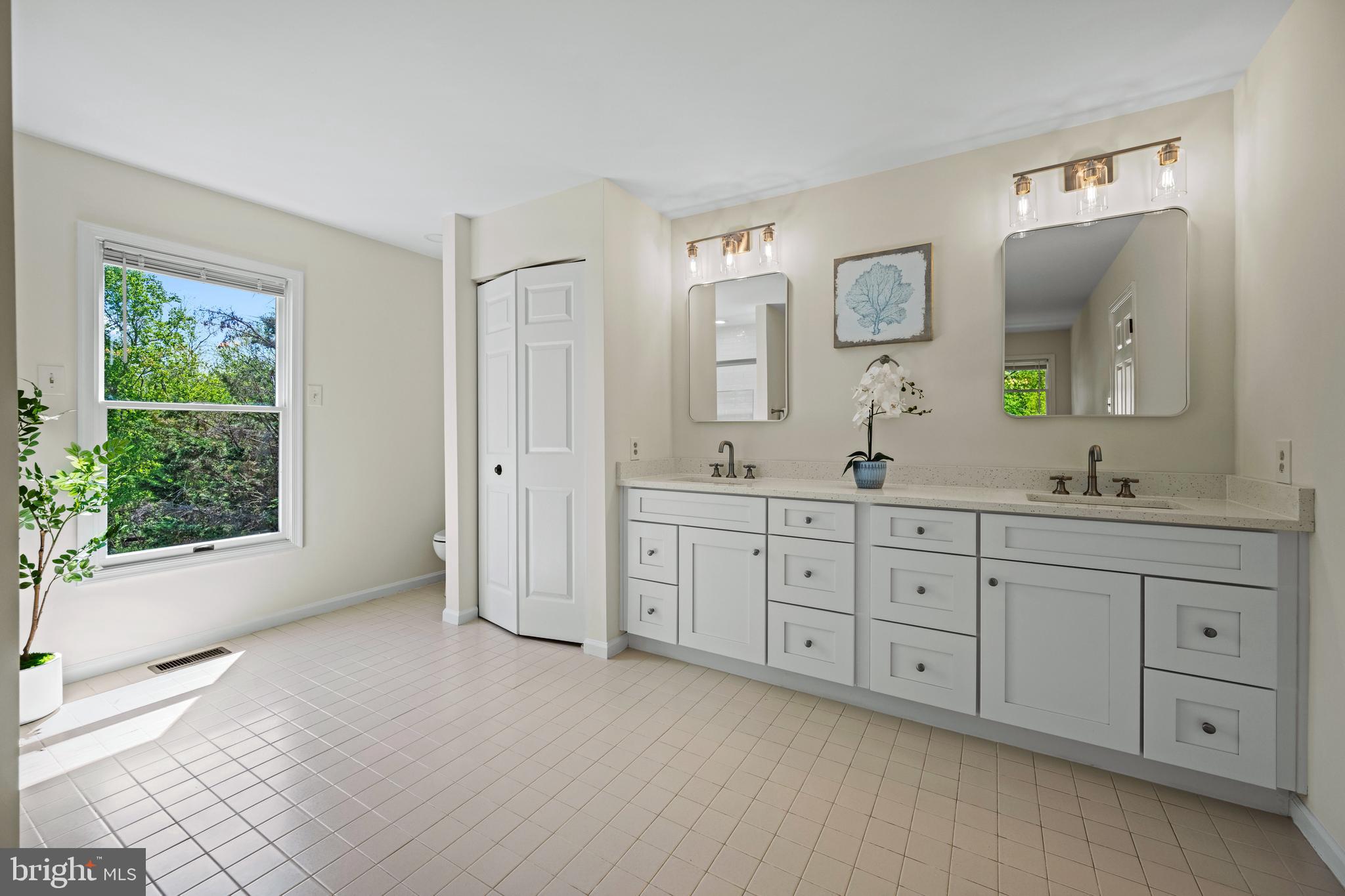 10343 WAVERLY WOODS DRIVE