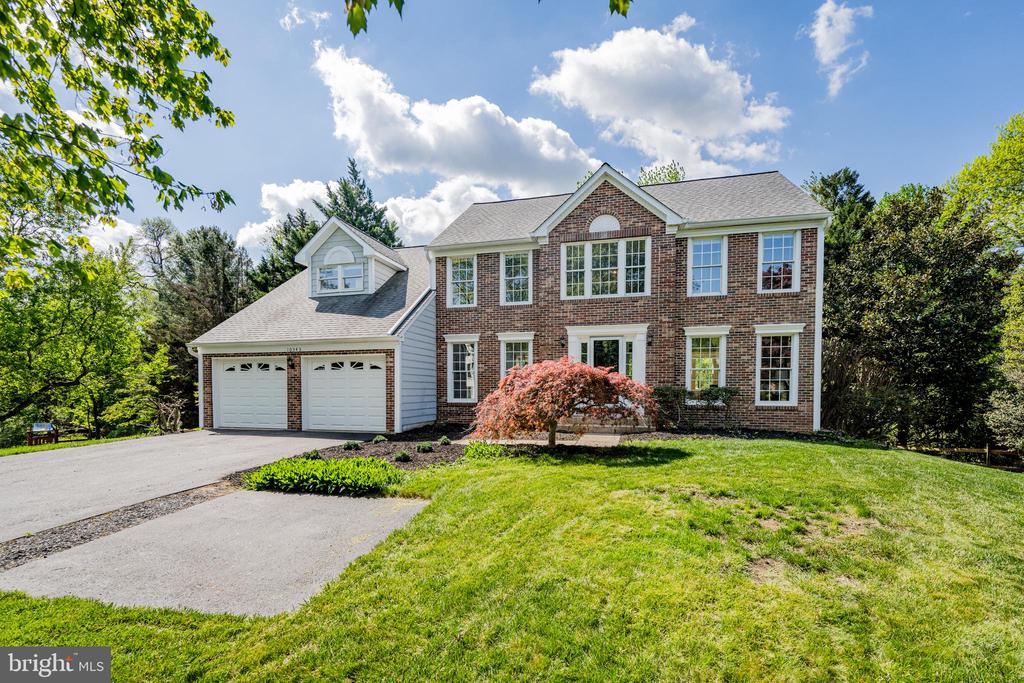 10343 WAVERLY WOODS DRIVE