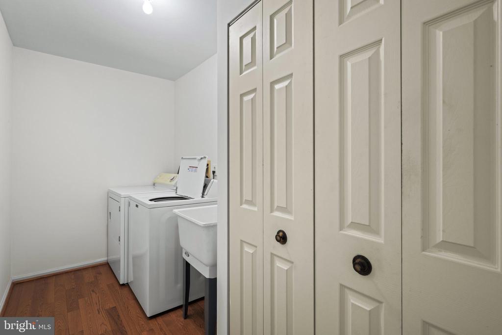 10343 WAVERLY WOODS DRIVE