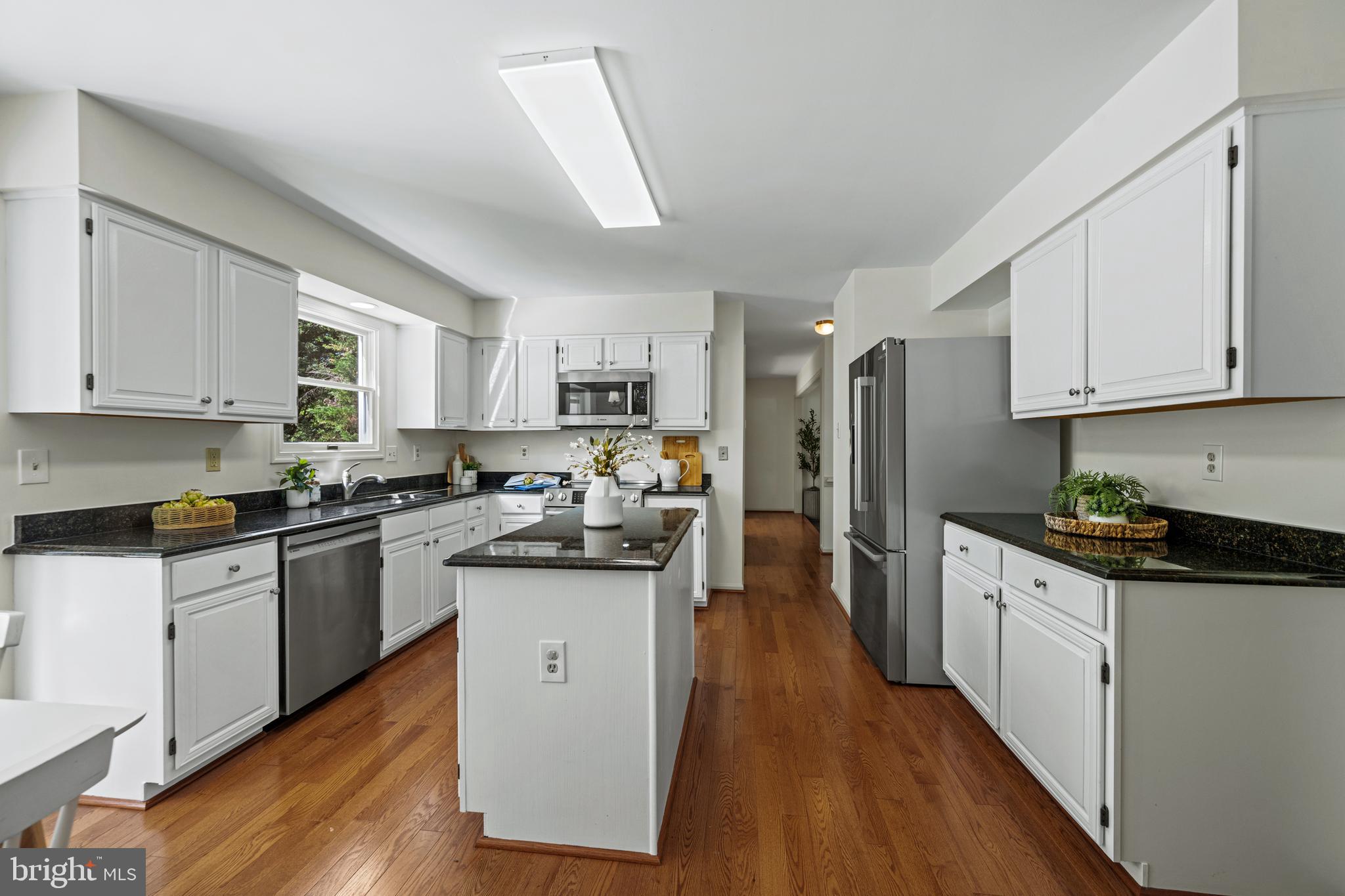 10343 WAVERLY WOODS DRIVE