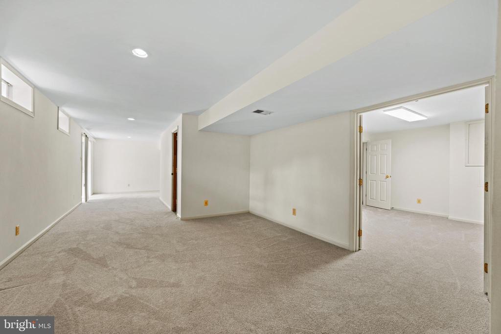 10343 WAVERLY WOODS DRIVE