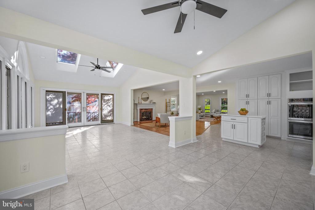 5002 CASTLE MOOR DRIVE