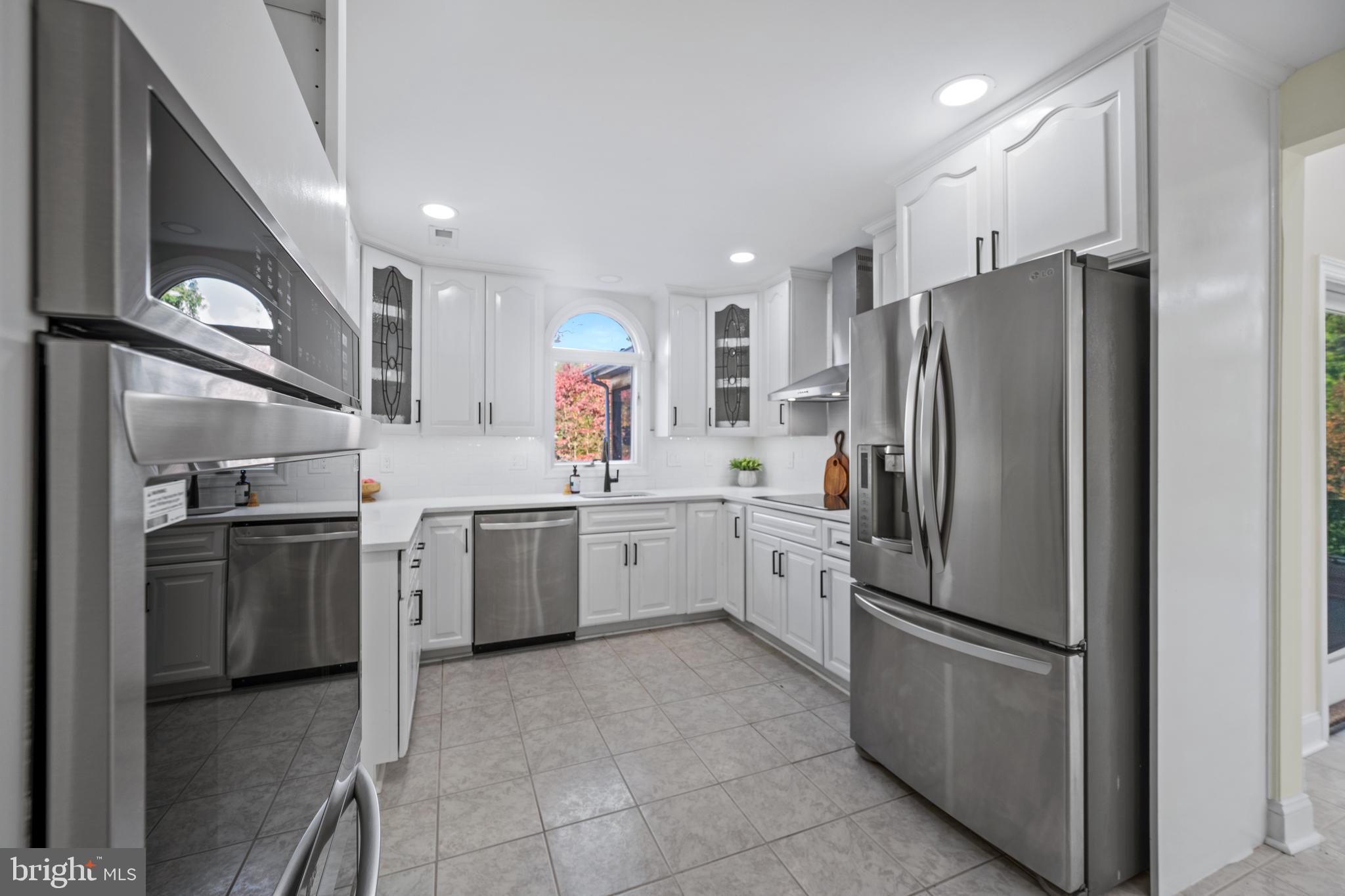 5002 CASTLE MOOR DRIVE