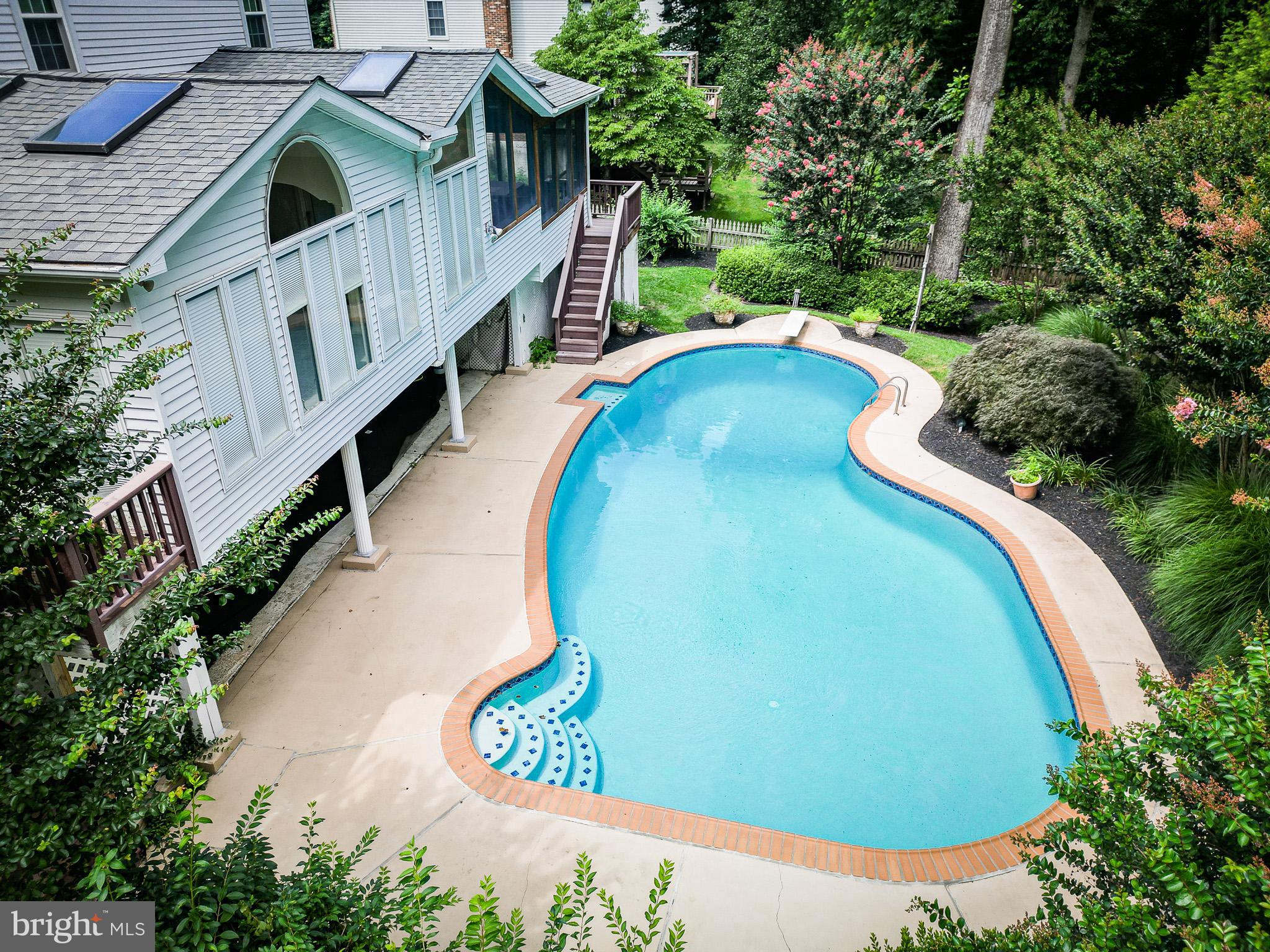 5002 CASTLE MOOR DRIVE