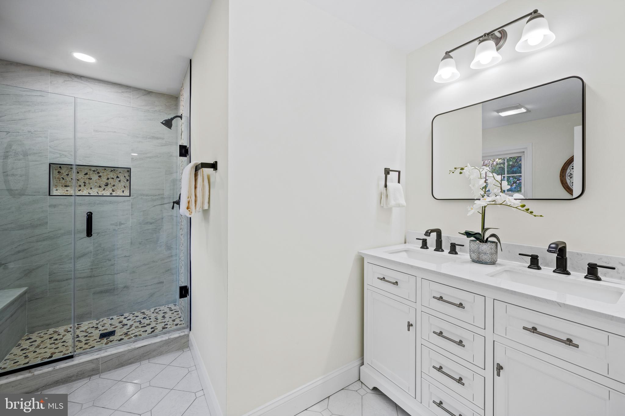 5002 CASTLE MOOR DRIVE