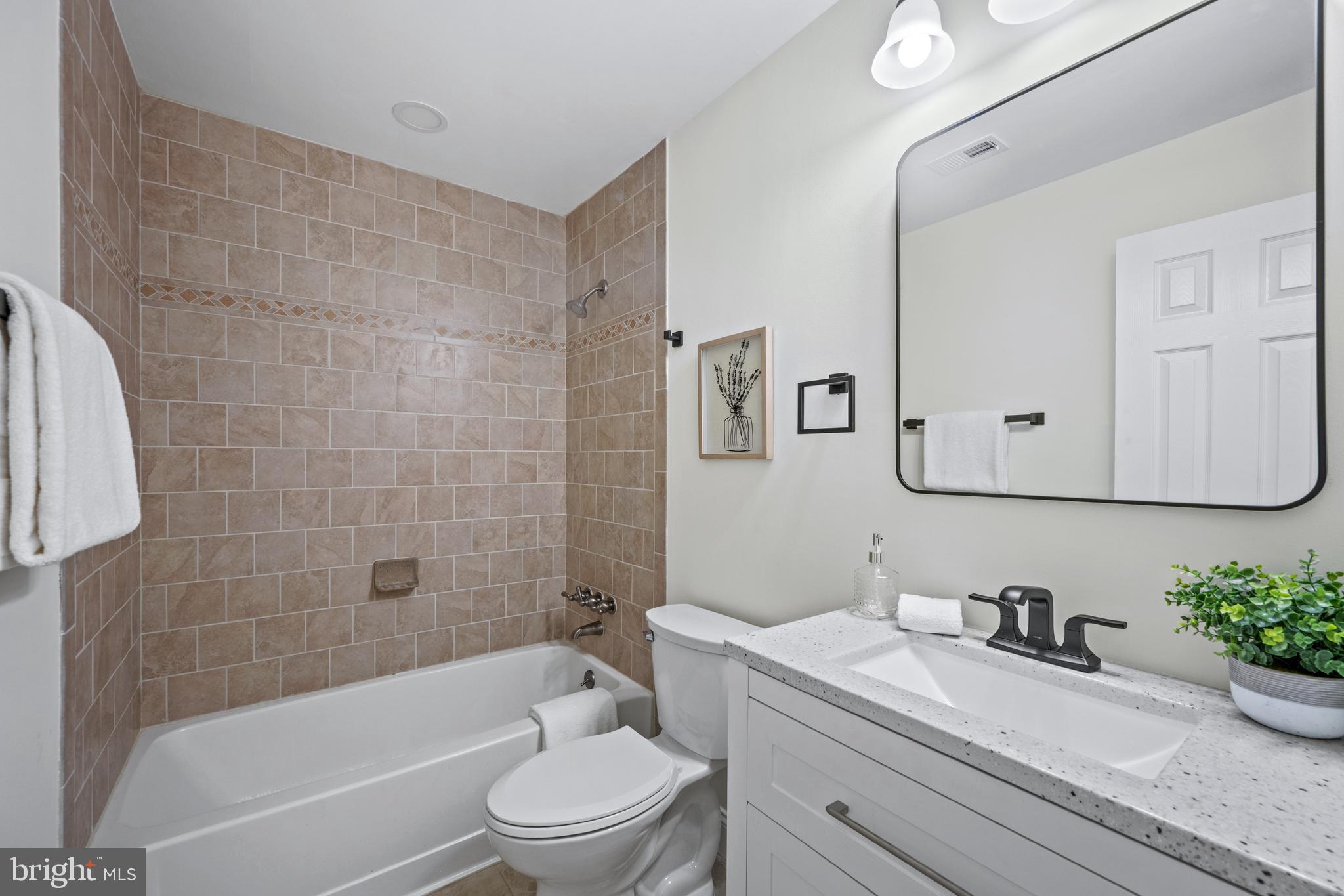 5002 CASTLE MOOR DRIVE