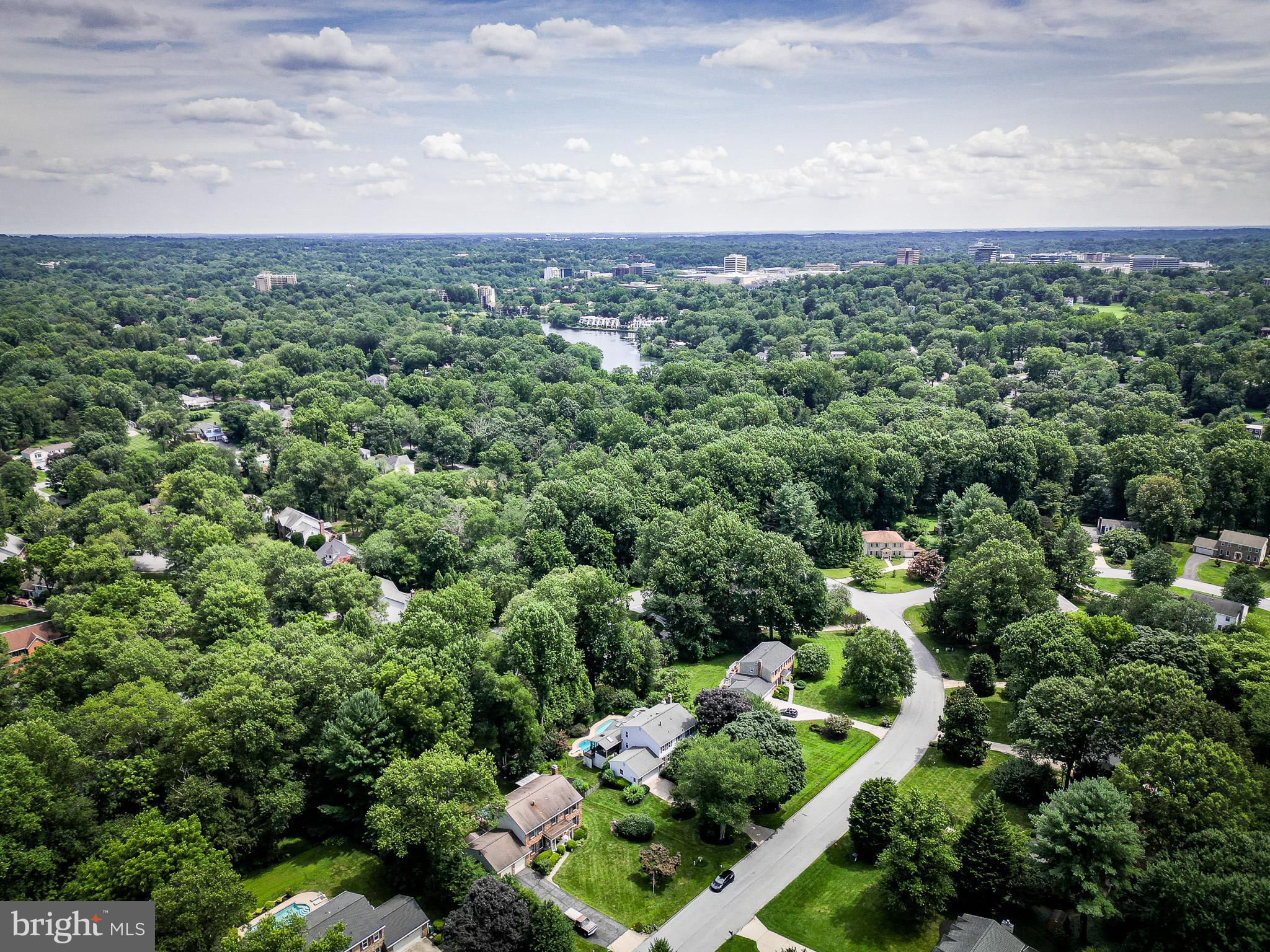 5002 CASTLE MOOR DRIVE