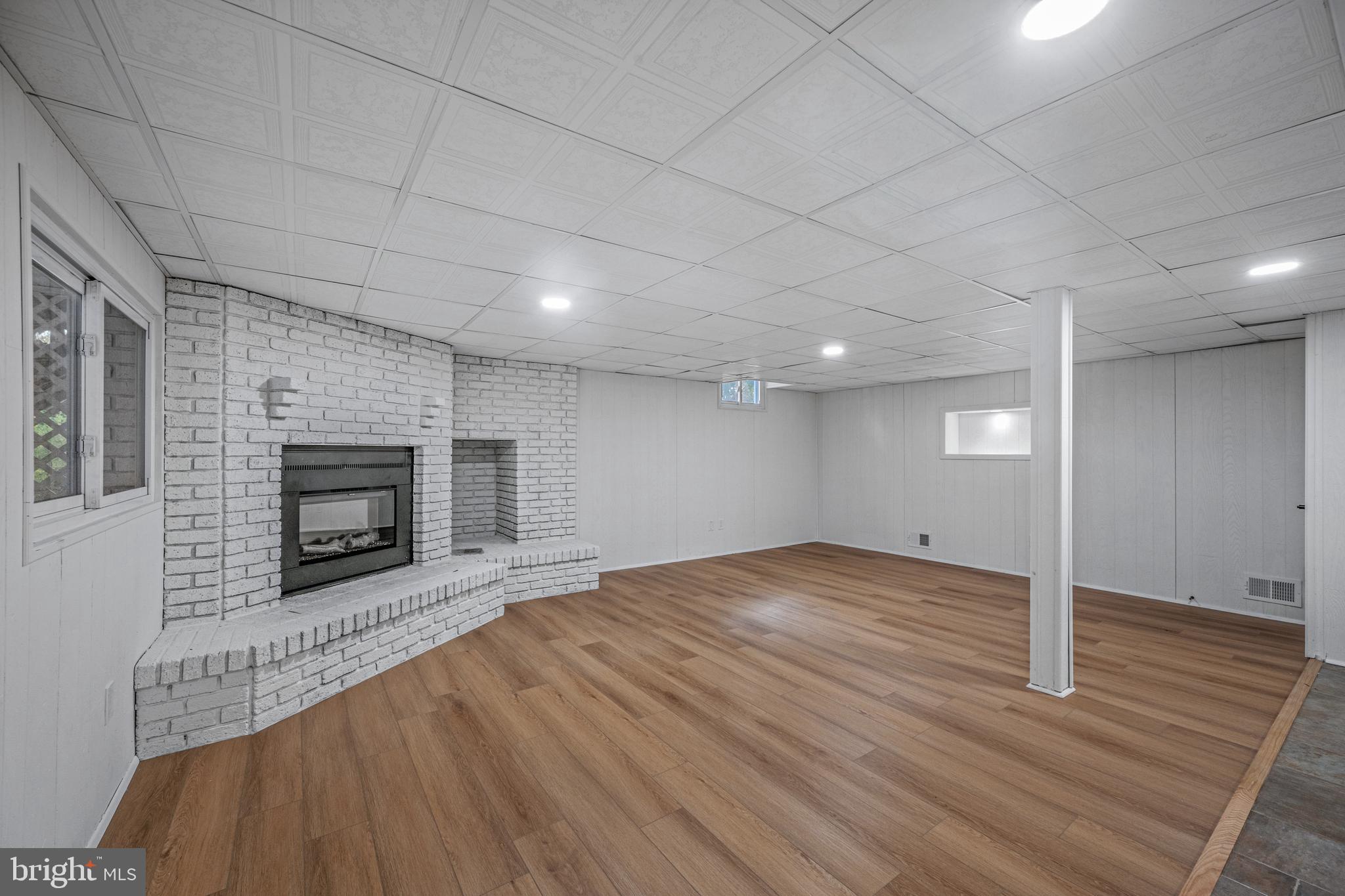 5002 CASTLE MOOR DRIVE