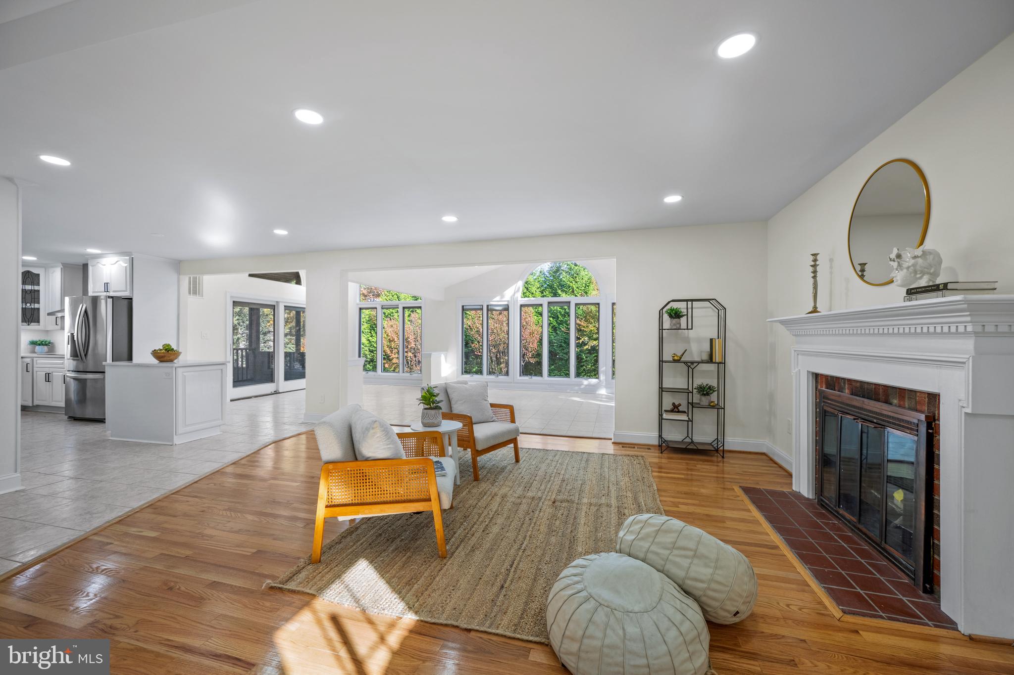 5002 CASTLE MOOR DRIVE