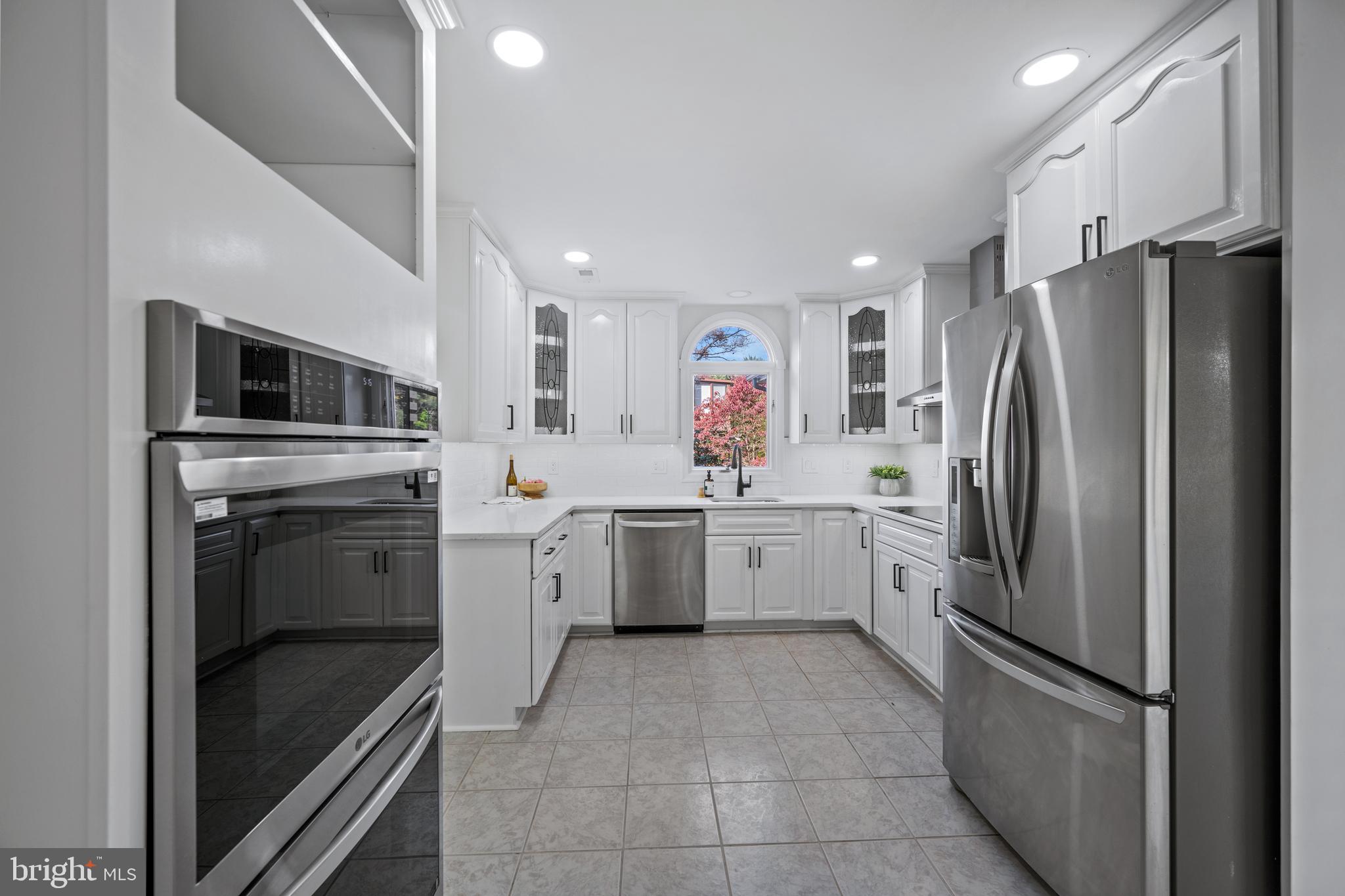 5002 CASTLE MOOR DRIVE