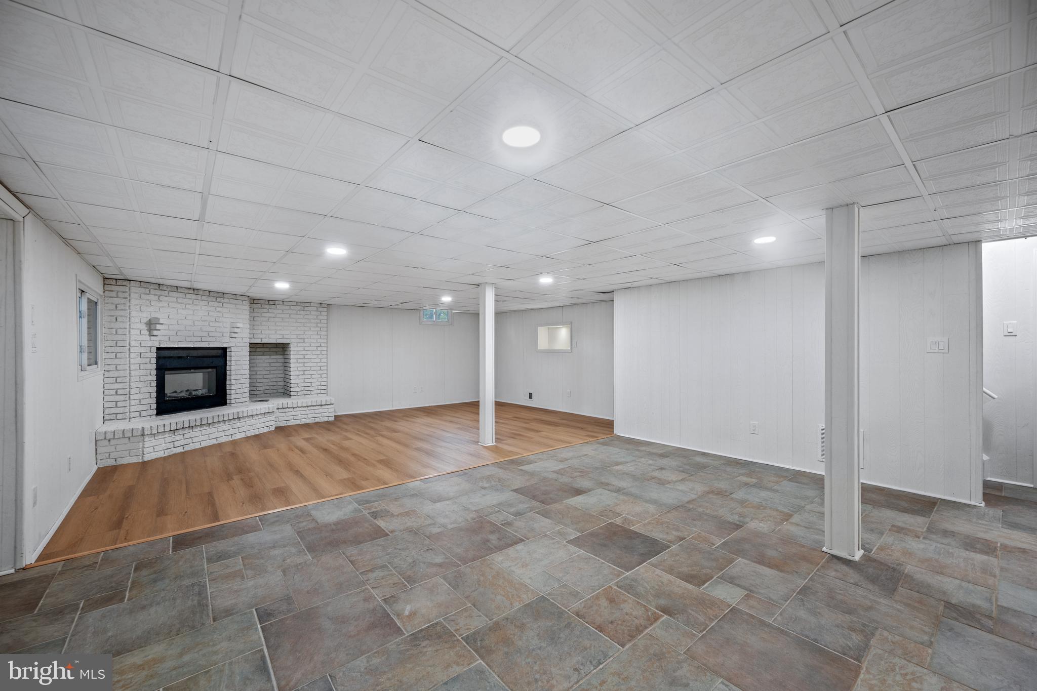 5002 CASTLE MOOR DRIVE