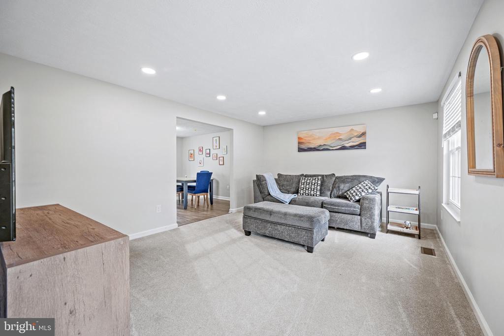 10122 CAPE ANN DRIVE