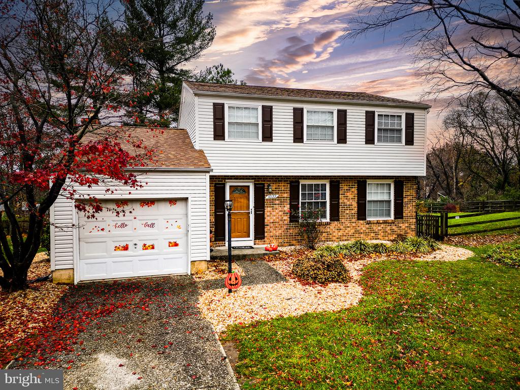 10122 CAPE ANN DRIVE