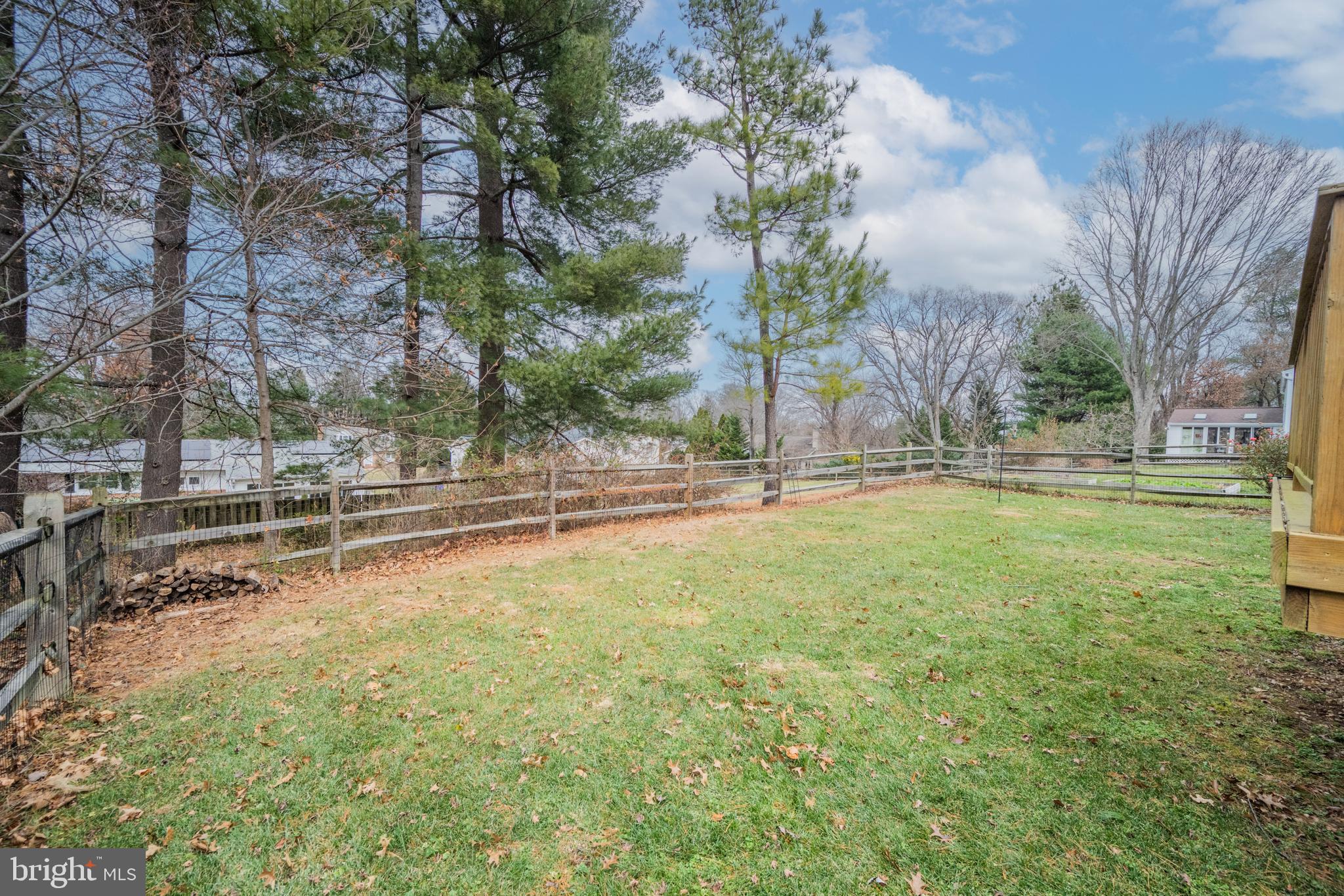 10122 CAPE ANN DRIVE