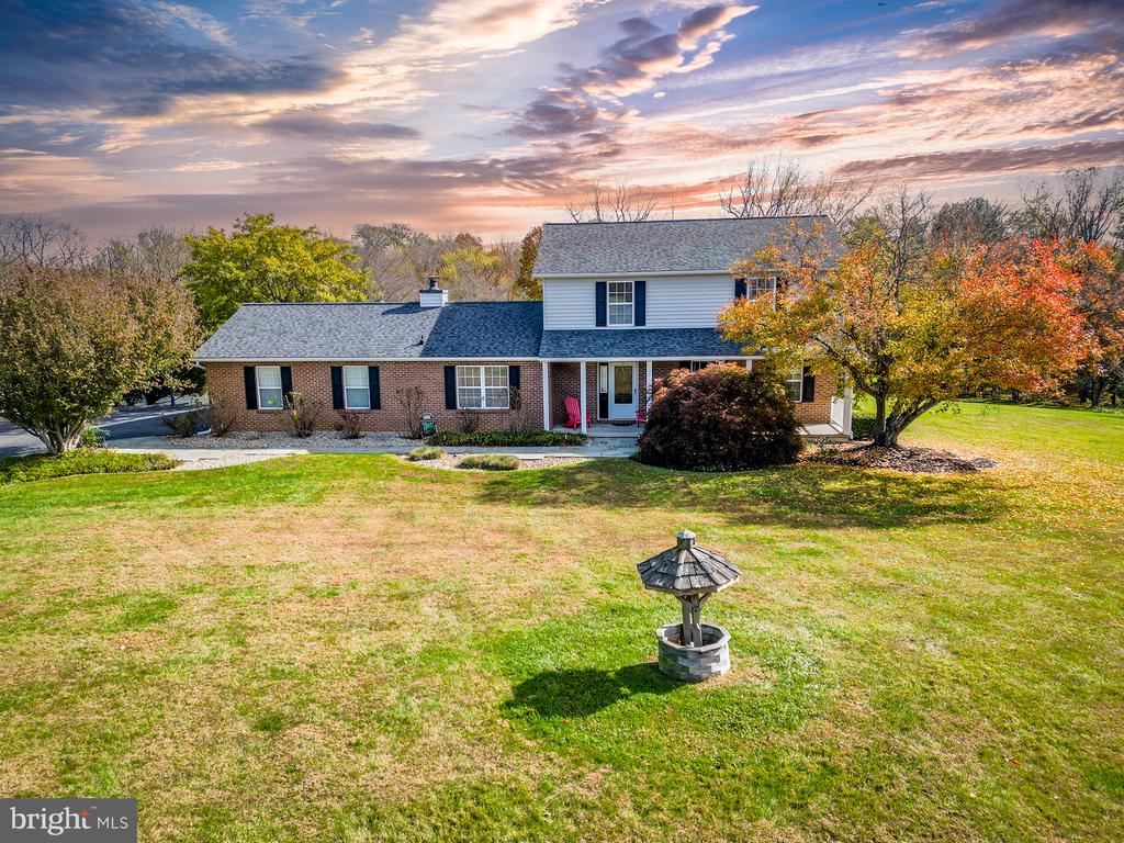 3211 HAYLOFT COURT