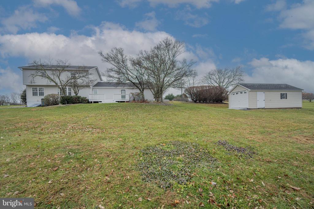 3211 HAYLOFT COURT