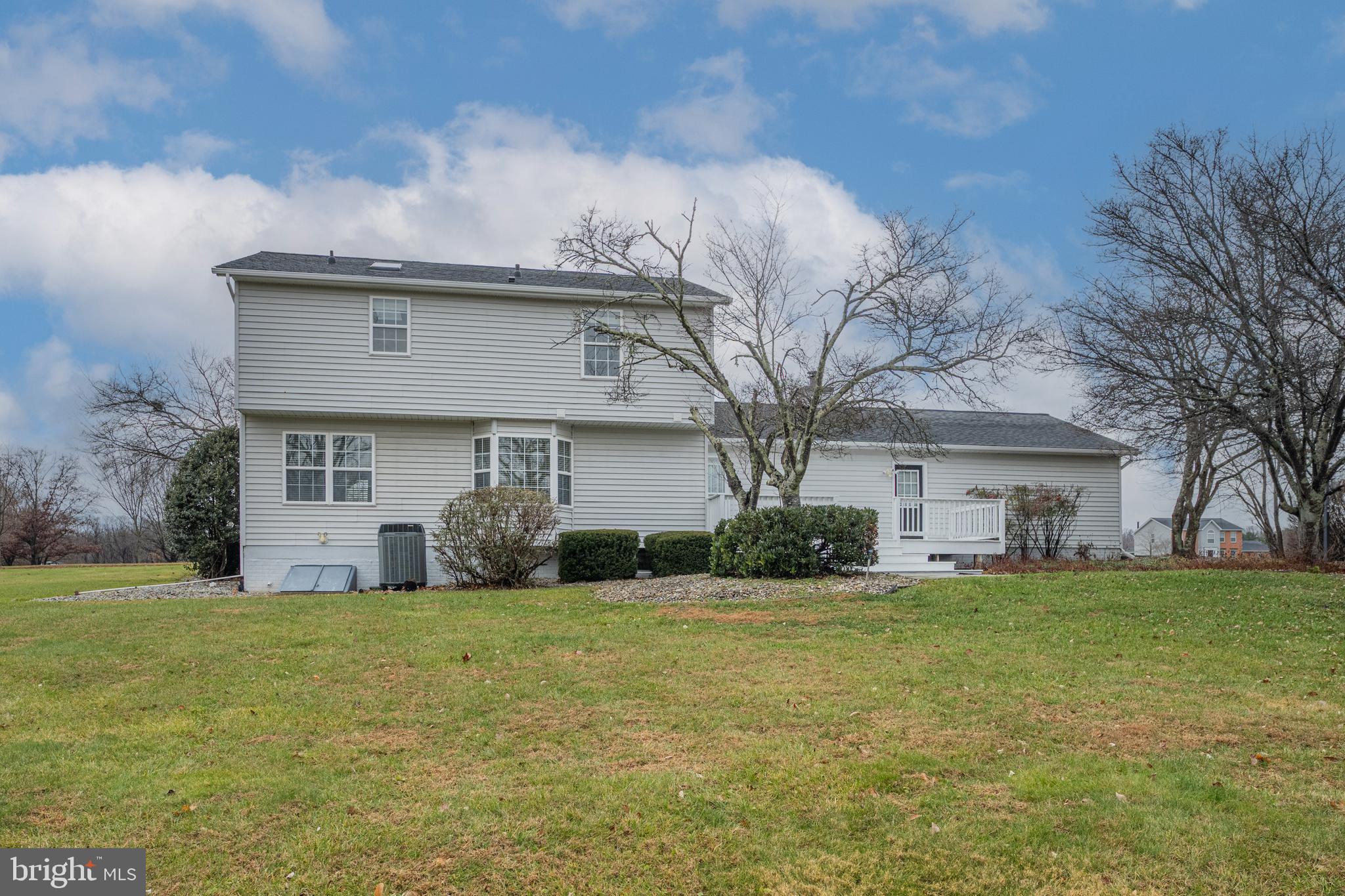 3211 HAYLOFT COURT