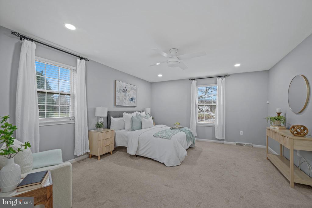 3211 HAYLOFT COURT