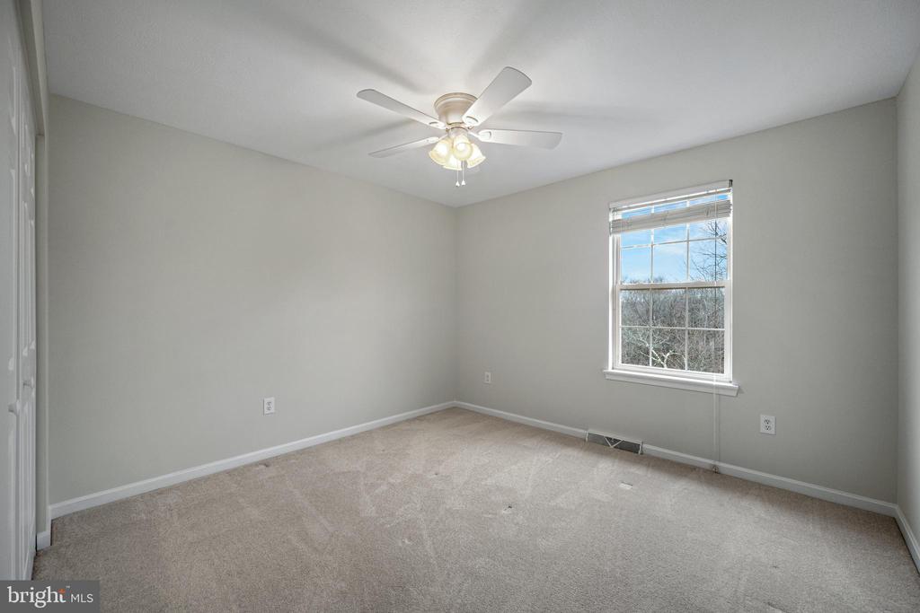 3211 HAYLOFT COURT