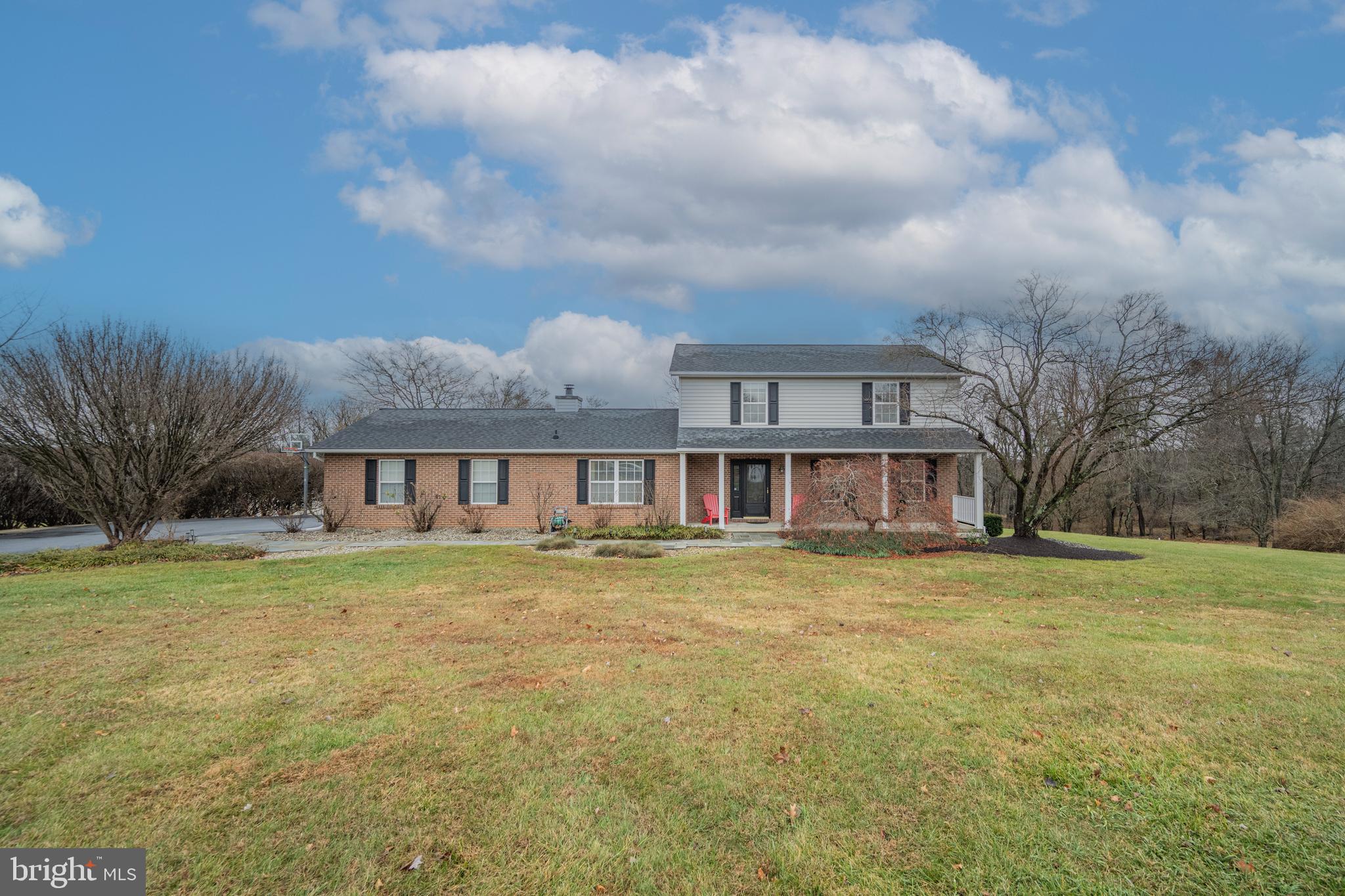 3211 HAYLOFT COURT