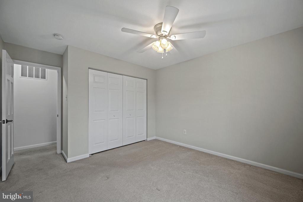 3211 HAYLOFT COURT