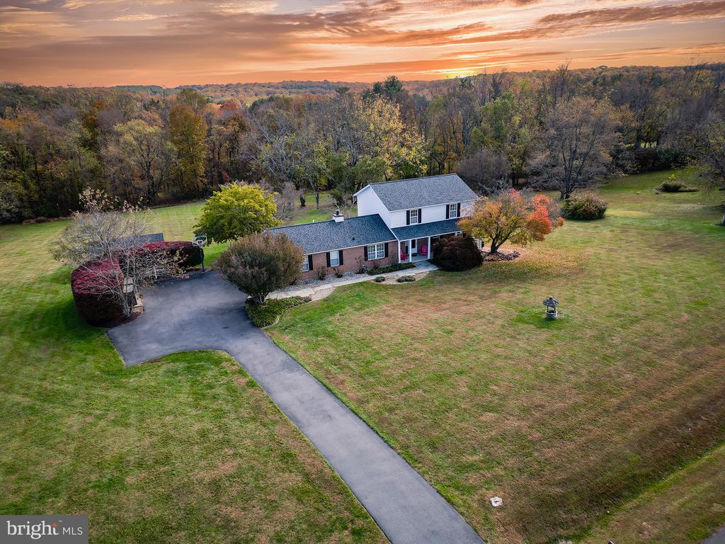 3211 HAYLOFT COURT