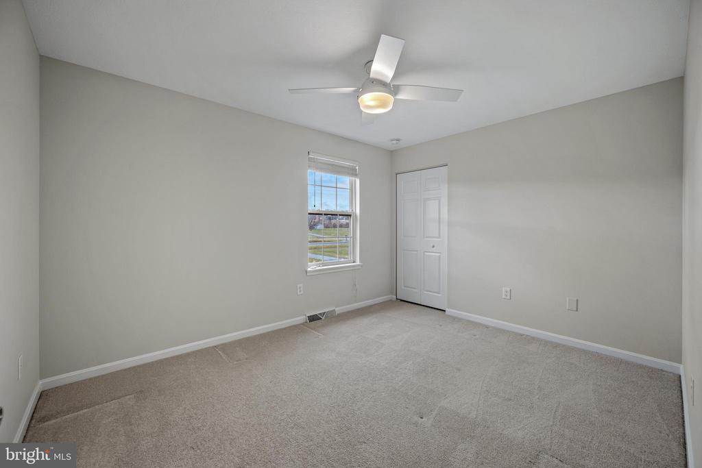 3211 HAYLOFT COURT