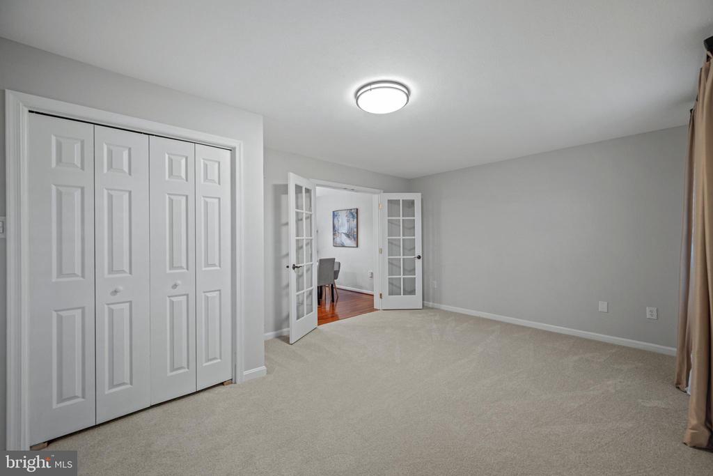 3211 HAYLOFT COURT