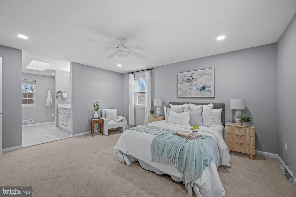 3211 HAYLOFT COURT