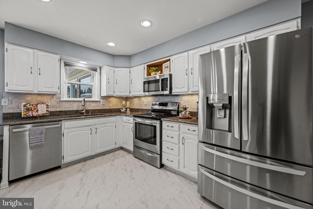 987 OLD WOODBINE RD