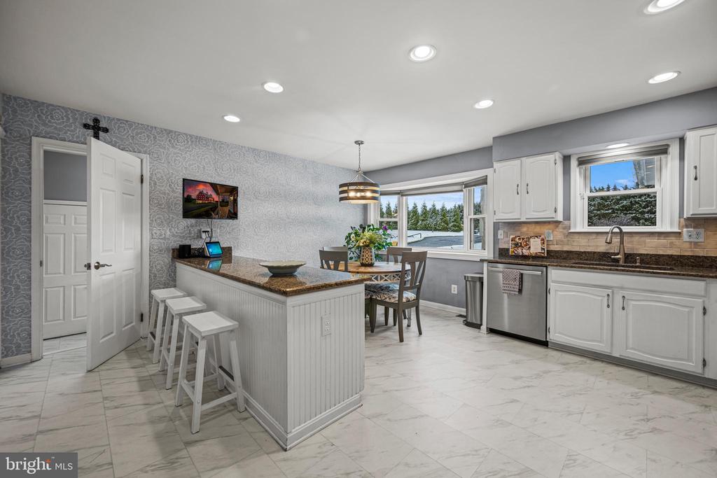 987 OLD WOODBINE RD