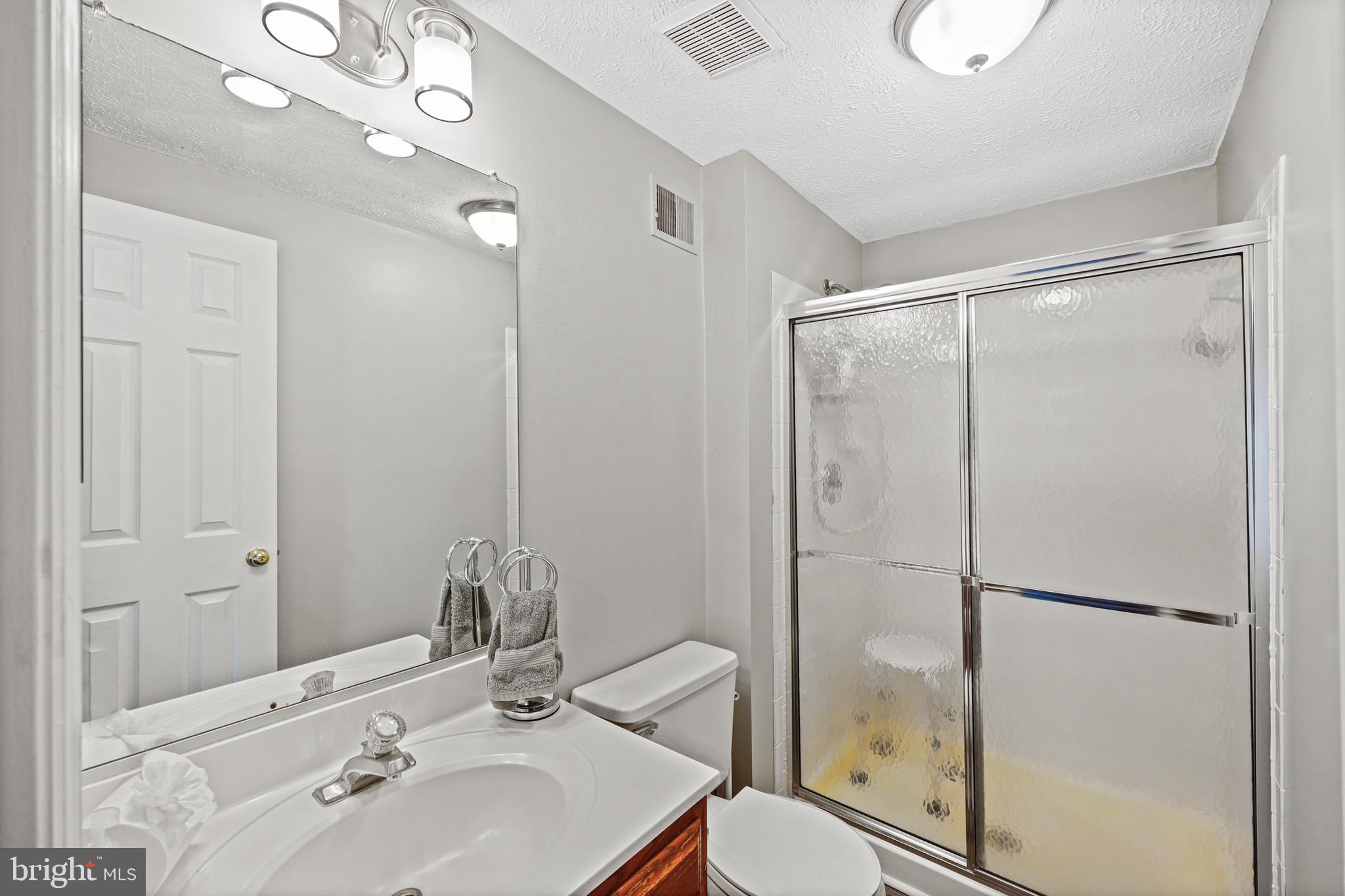 6076 LAUREL WREATH WAY 20