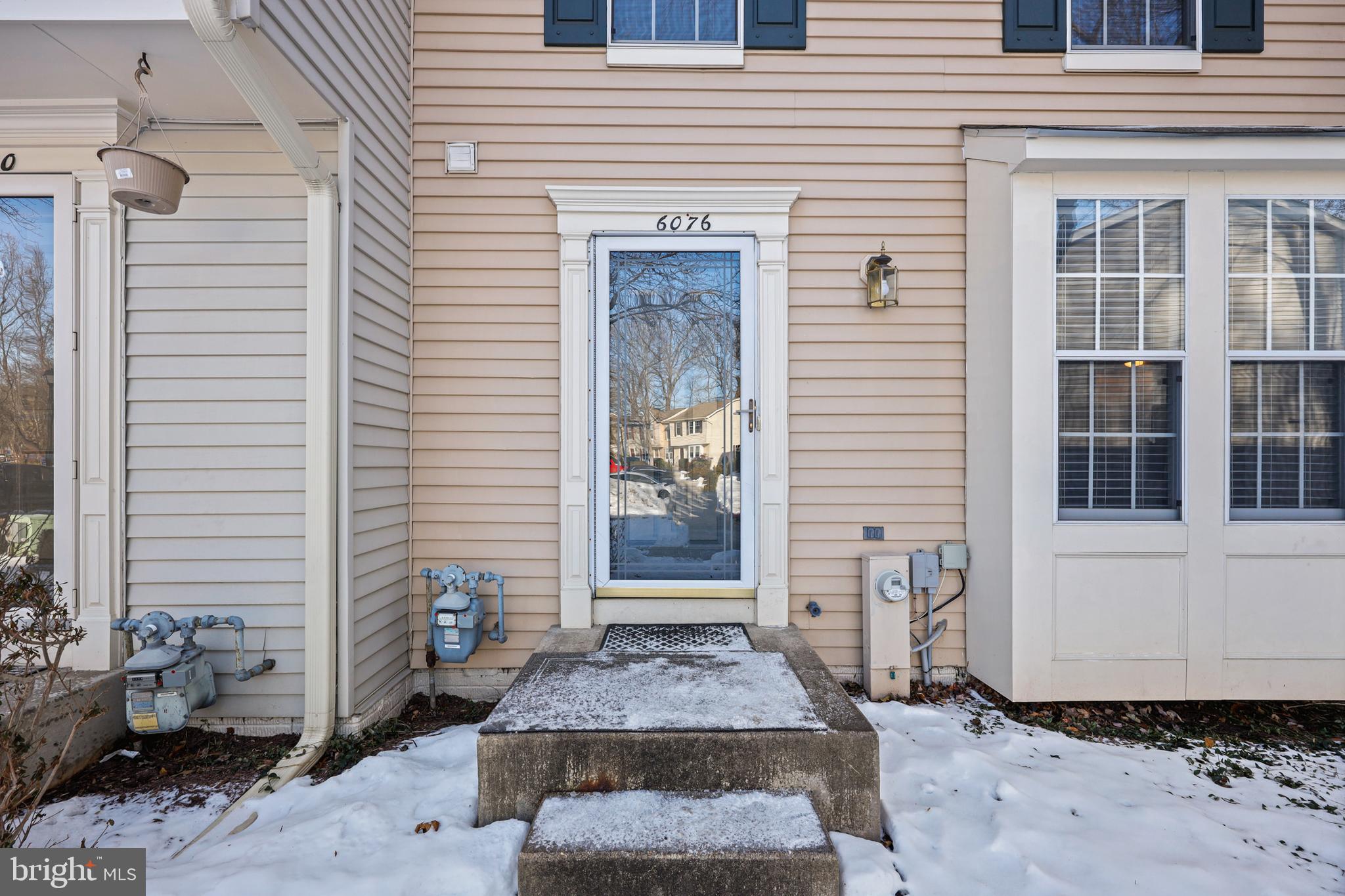 6076 LAUREL WREATH WAY 20