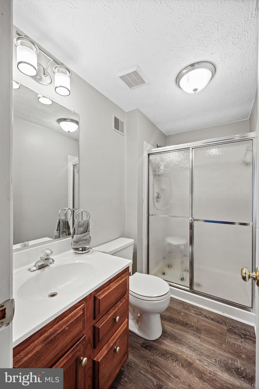 6076 LAUREL WREATH WAY 20