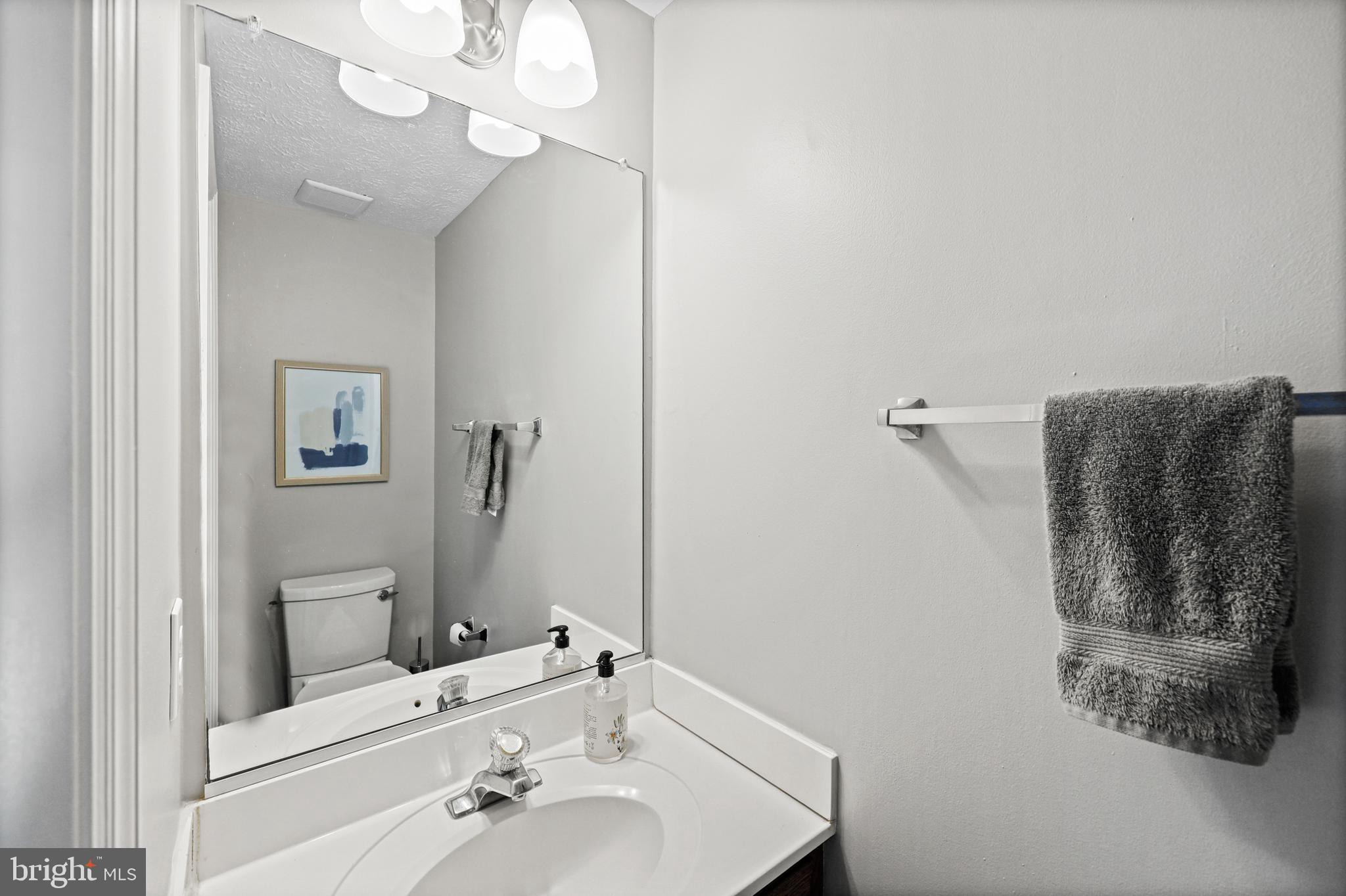 6076 LAUREL WREATH WAY 20