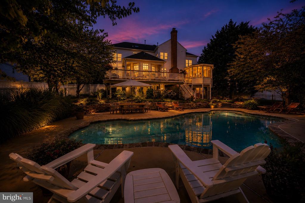 7148 COLLINGWOOD COURT